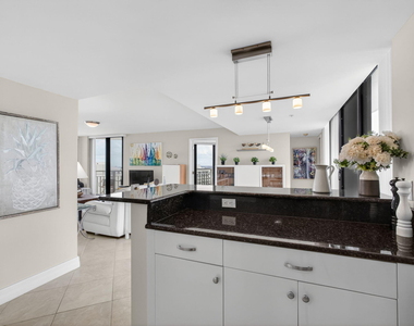 3000 N Ocean Avenue - Photo Thumbnail 9
