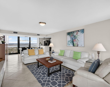 3000 N Ocean Avenue - Photo Thumbnail 21