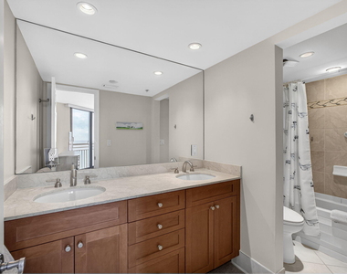 3000 N Ocean Avenue - Photo Thumbnail 25