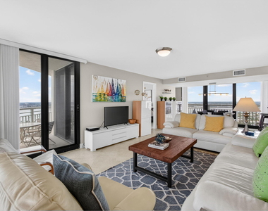 3000 N Ocean Avenue - Photo Thumbnail 20