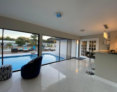 6220 Sw 14th Street - Photo Thumbnail 10