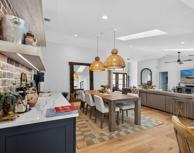 12897 La Rochelle Circle - Photo Thumbnail 26