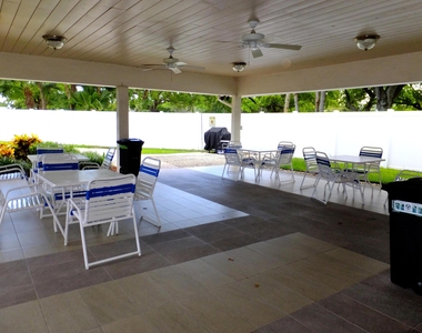 2751 S Palm Aire Drive - Photo Thumbnail 29