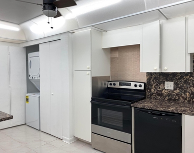 2751 S Palm Aire Drive - Photo Thumbnail 19