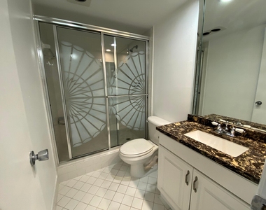 2751 S Palm Aire Drive - Photo Thumbnail 9