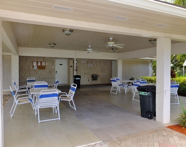 2751 S Palm Aire Drive - Photo Thumbnail 28