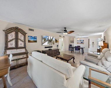 1561 Ne 12th Terrace - Photo Thumbnail 8