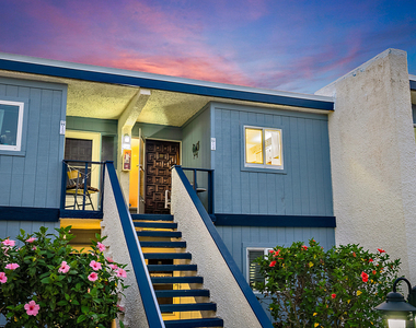 1561 Ne 12th Terrace - Photo Thumbnail 3