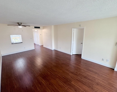 6070 Nw 64th Avenue Nw - Photo Thumbnail 6