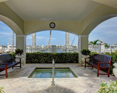 804 E Windward Way - Photo Thumbnail 22