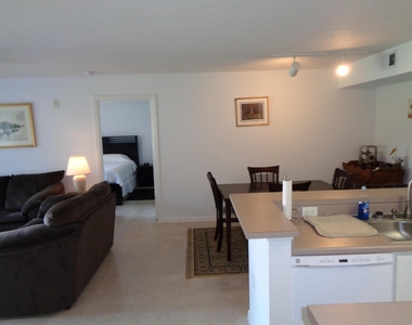 191 Sw Palm Drive Nw - Photo Thumbnail 7