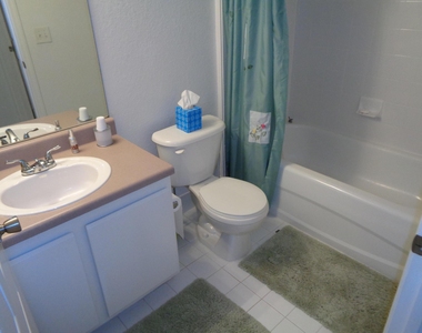 191 Sw Palm Drive Nw - Photo Thumbnail 3