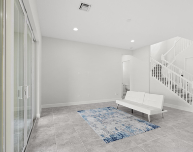 13548 Spruce Pine Drive - Photo Thumbnail 12