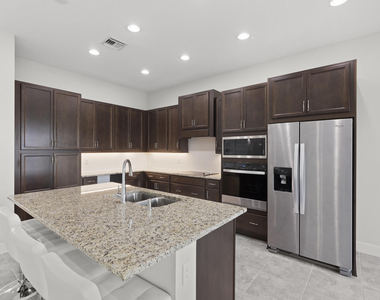 13548 Spruce Pine Drive - Photo Thumbnail 8