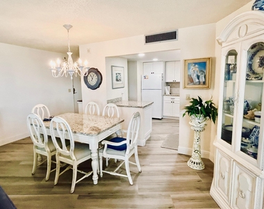 2800 N Ocean Drive - Photo Thumbnail 12