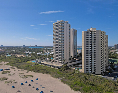 2800 N Ocean Drive - Photo Thumbnail 41