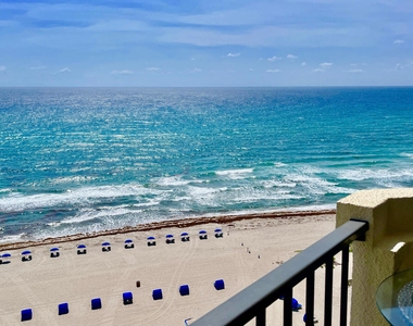 2800 N Ocean Drive - Photo Thumbnail 2