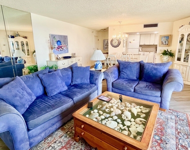 2800 N Ocean Drive - Photo Thumbnail 11