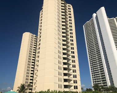 2800 N Ocean Drive - Photo Thumbnail 39