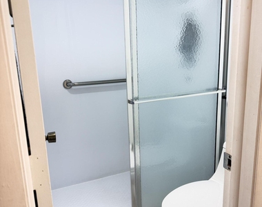 7950 W Mcnab Road - Photo Thumbnail 7