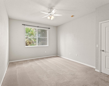 11022 Legacy Drive - Photo Thumbnail 12