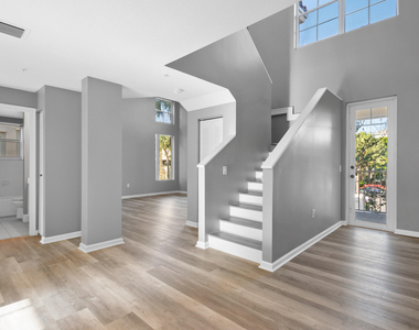 4822 Chancellor Drive - Photo Thumbnail 1