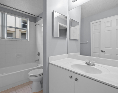 4822 Chancellor Drive - Photo Thumbnail 18