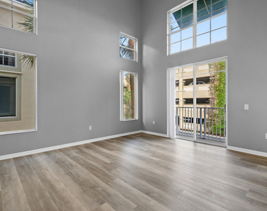 4822 Chancellor Drive - Photo Thumbnail 10