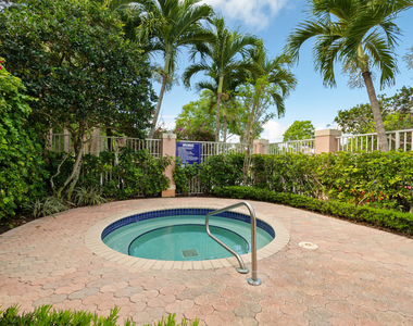 4822 Chancellor Drive - Photo Thumbnail 25