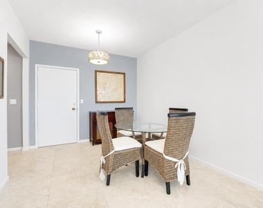 3230 S Ocean Boulevard - Photo Thumbnail 8