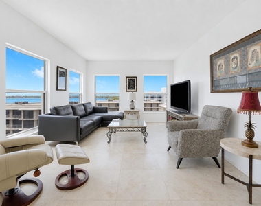 3230 S Ocean Boulevard - Photo Thumbnail 2