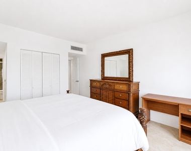 3230 S Ocean Boulevard - Photo Thumbnail 16