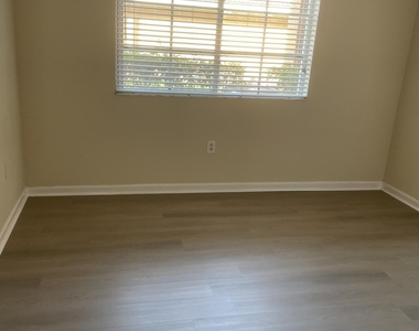 3605 Nw Adriatic Lane - Photo Thumbnail 17
