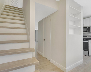 4373 Trevi Court - Photo Thumbnail 3