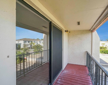 4373 Trevi Court - Photo Thumbnail 18