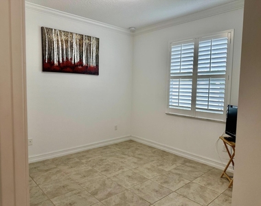 6112 Nw Cullen Way - Photo Thumbnail 10