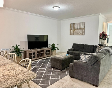6112 Nw Cullen Way - Photo Thumbnail 1