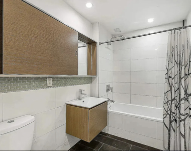 344 East 110th Street - Photo Thumbnail 5