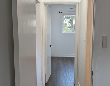 315 S Pine - Photo Thumbnail 10