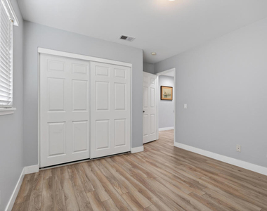 4351 Frost Drive - Photo Thumbnail 29