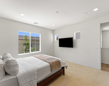 2353 Nicklaus Street - Photo Thumbnail 21