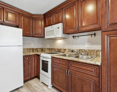 28947 E Thousand Oaks Boulevard - Photo Thumbnail 1