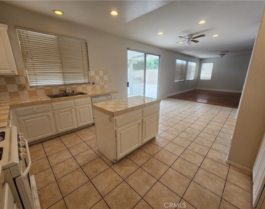 15752 Home Court - Photo Thumbnail 3