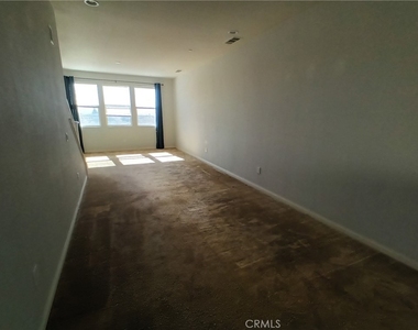 902 N Botanica - Photo Thumbnail 13