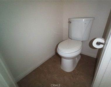 902 N Botanica - Photo Thumbnail 10
