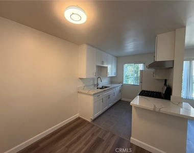 1420 Benito - Photo Thumbnail 5