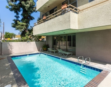 11700 Iowa Avenue - Photo Thumbnail 29