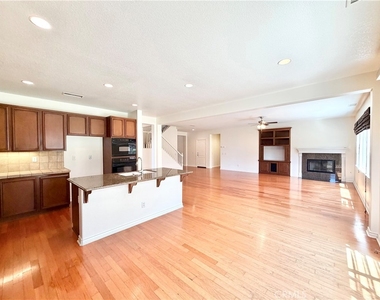 35824 Red Bluff - Photo Thumbnail 19