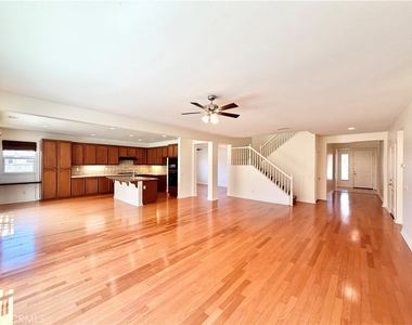35824 Red Bluff - Photo Thumbnail 17