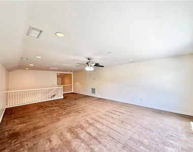 35824 Red Bluff - Photo Thumbnail 35